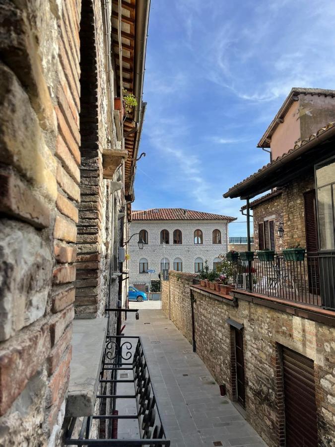 Casa La Rosa Gubbio Exterior foto